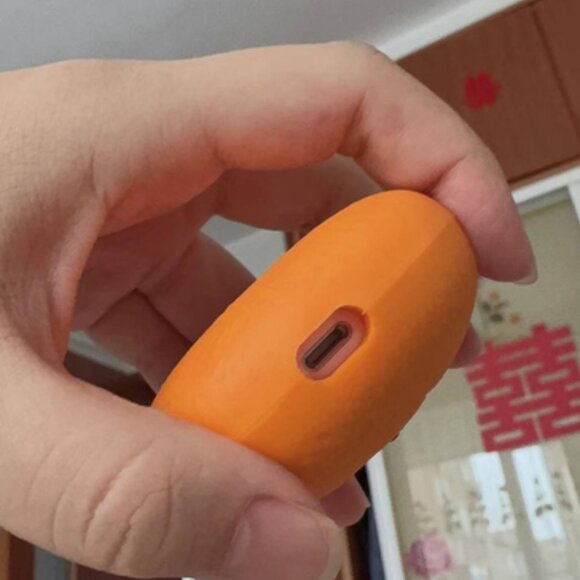 Cute Orange-Style Earbuds Case Cover - Picture 3 of 3